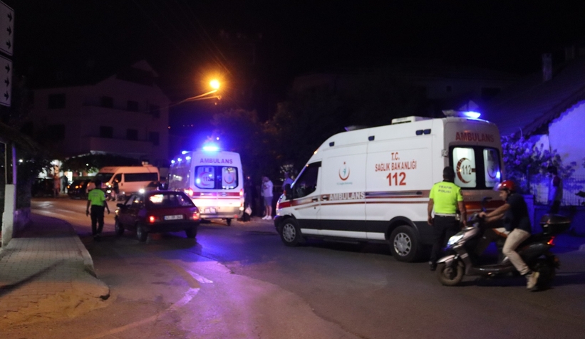 Akyazı'da motosiklet kazası: 3 yaralı