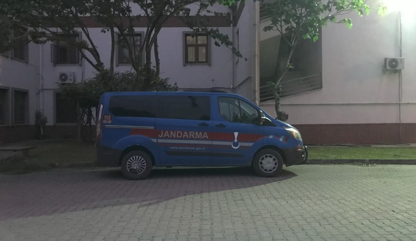 Akyazı'da muhtara zimmet tutuklaması