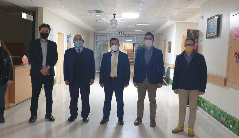 akyazi-da-ogretmenlerin-asilanmasina-baslandimxfmcxermn