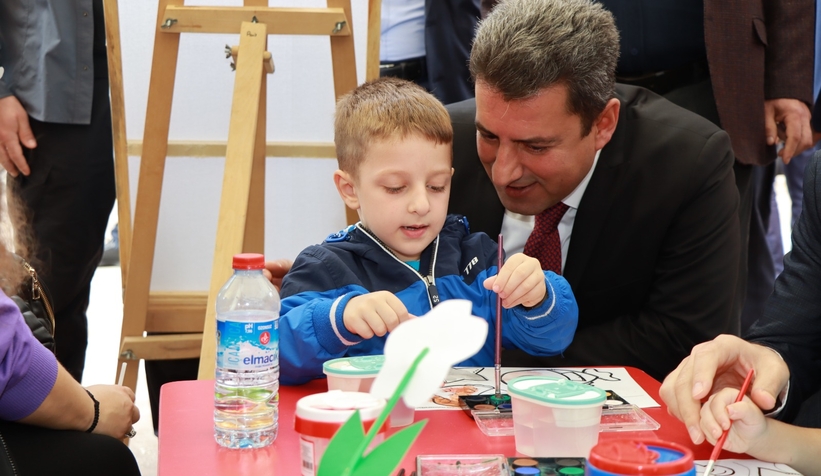 Akyazı'da okul öncesi eğitim şenliği düzenlendi