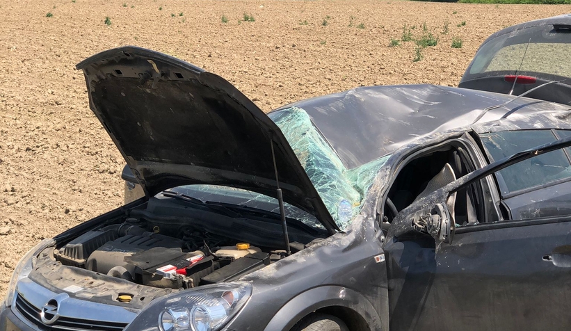 Akyazı'da Otomobil Takla Attı