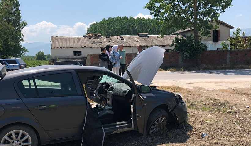 Akyazı'da Otomobil Takla Attı