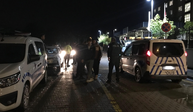 akyazi-da-polis-ogrencilerin-guvenligi-icin-denetim-yapiyoroxvjogd3cu