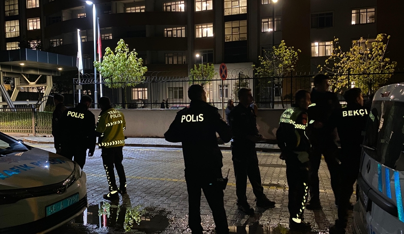 akyazi-da-polis-ogrencilerin-guvenligi-icin-denetim-yapiyoroxvjogd3cu