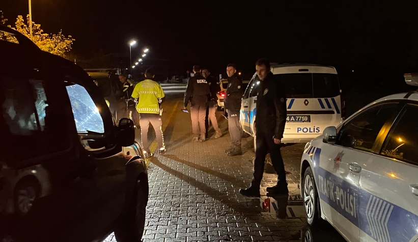 akyazi-da-polis-ogrencilerin-guvenligi-icin-denetim-yapiyoroxvjogd3cu