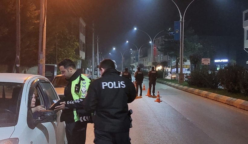 akyazi-da-polisten-sok-uygulamavuivs1qywe