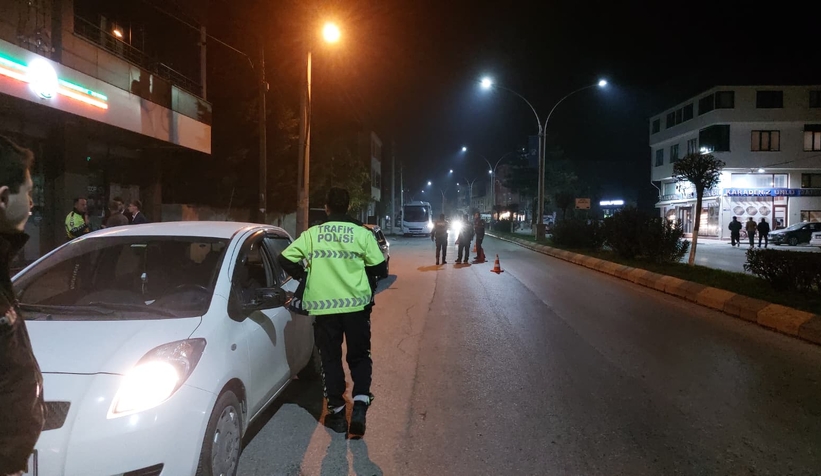 akyazi-da-polisten-sok-uygulamavuivs1qywe