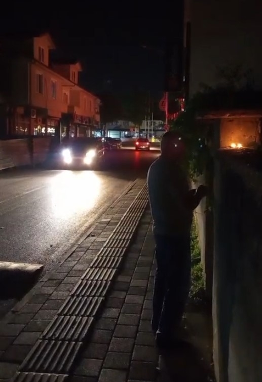 akyazi-da-sedas-i-mum-yakarak-protesto-ettilert1vnszhhtz