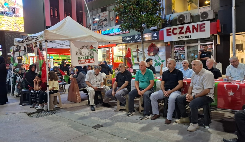 Akyazı'da STK'lardan Gazze için vicdan nöbeti