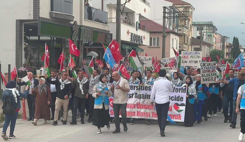 akyazi-da-universiteliler-filistin-ve-dogu-turkistan-icin-yurududi9qzwf1ek