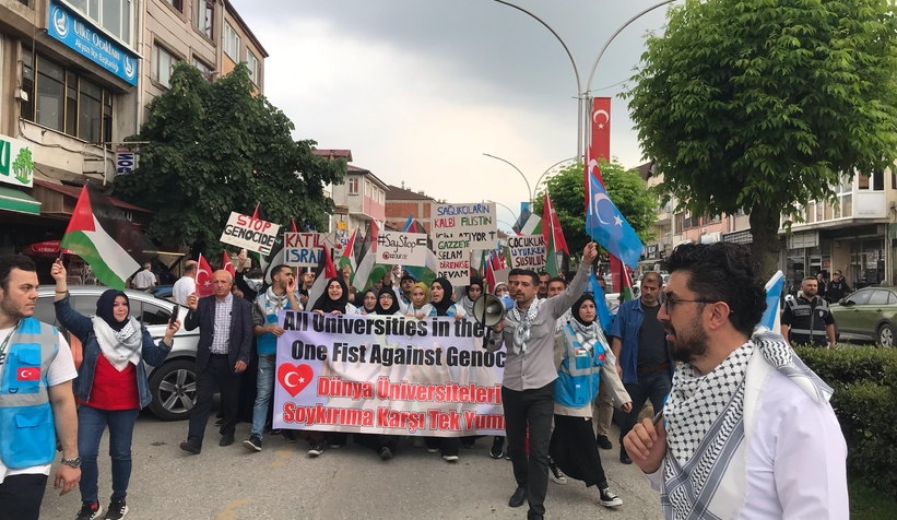 akyazi-da-universiteliler-filistin-ve-dogu-turkistan-icin-yurududi9qzwf1ek