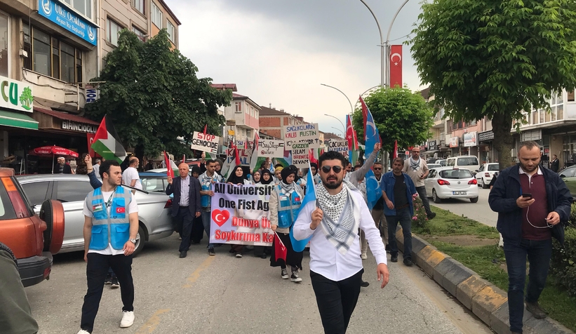 akyazi-da-universiteliler-filistin-ve-dogu-turkistan-icin-yurududi9qzwf1ek