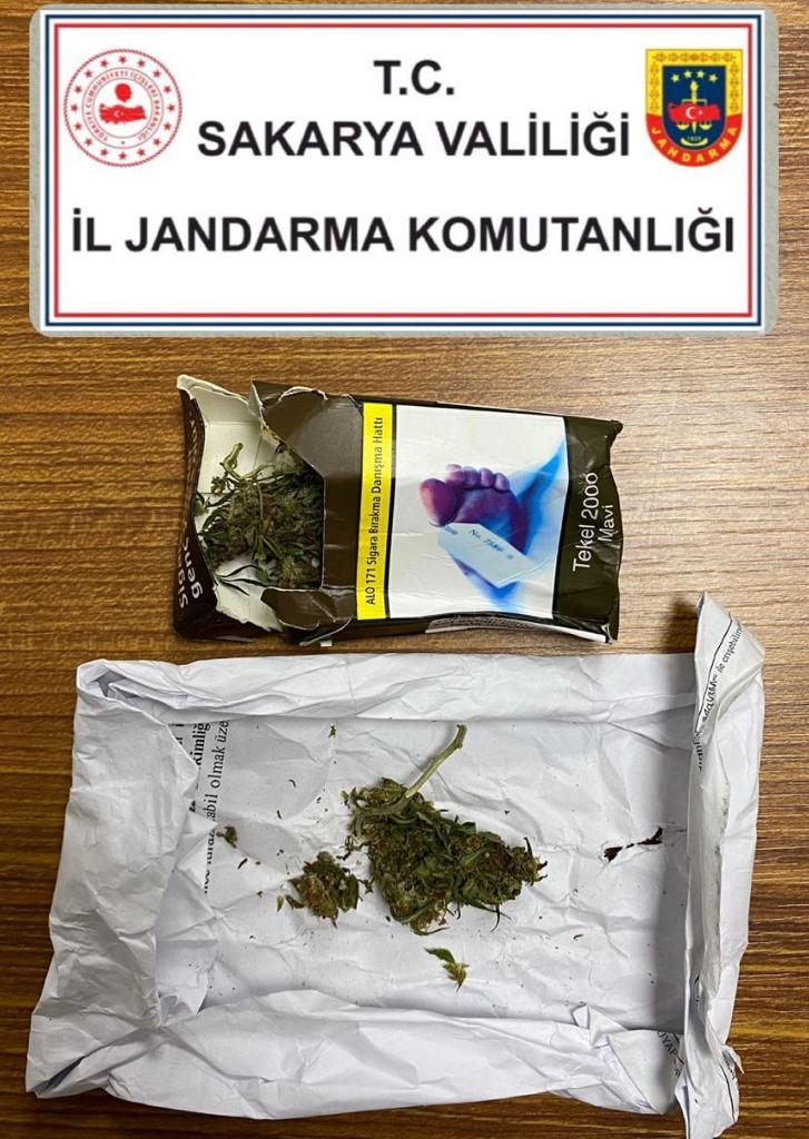 akyazi-da-uyusturucu-operasyonlari-64-kisi-yakalanditug5bxhvyk