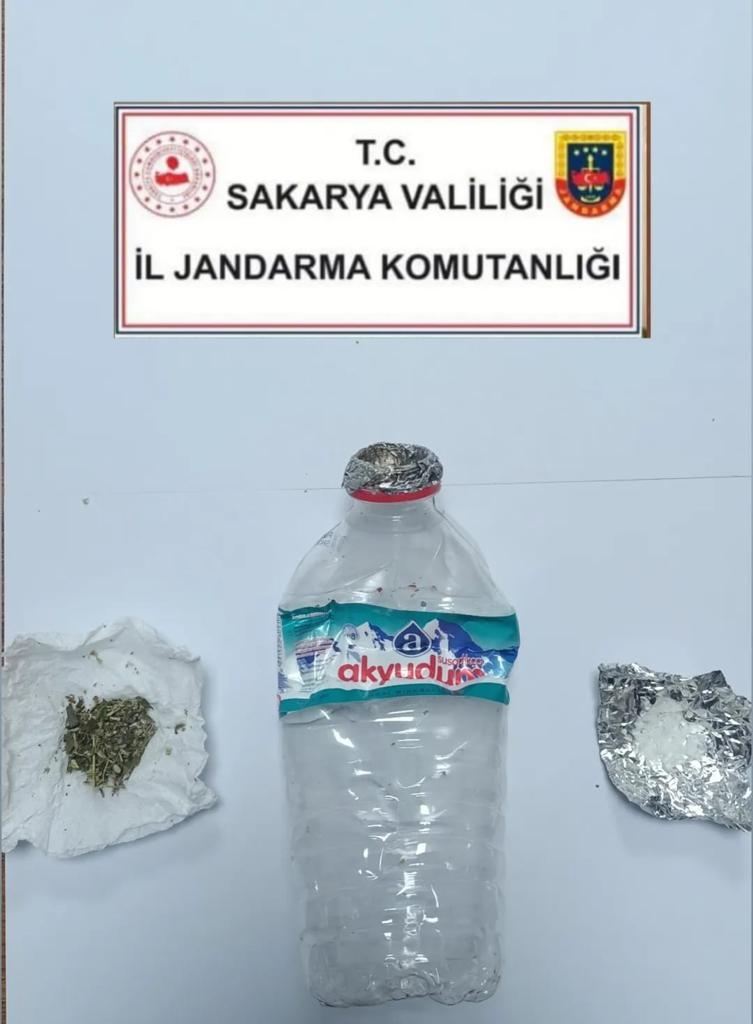 akyazi-da-uyusturucu-operasyonlari-64-kisi-yakalanditug5bxhvyk