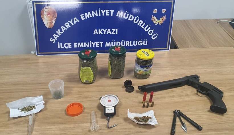 Akyazı'da uyuşturucu operasyonu