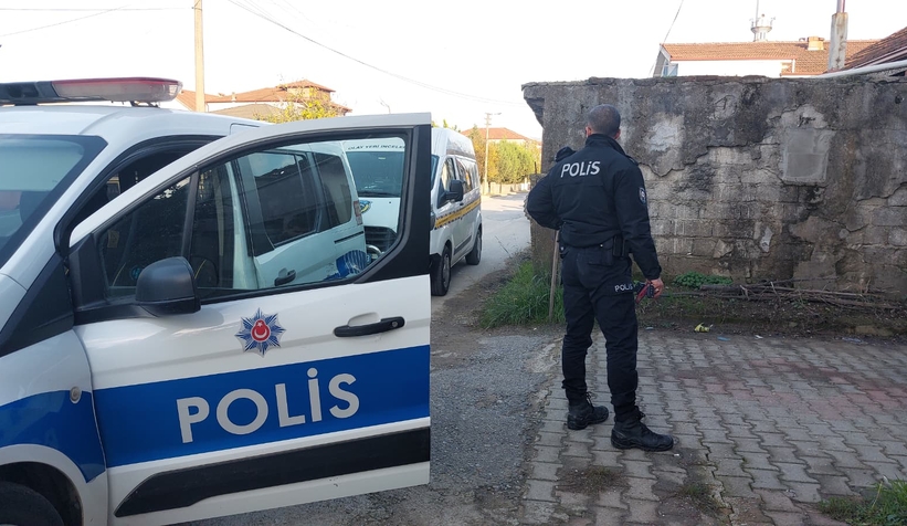 akyazi-da-uyusturucu-operasyonuumzuay9qsg