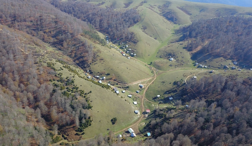 Akyazı'da yaylalarda kaçak yapılaşma iddiası