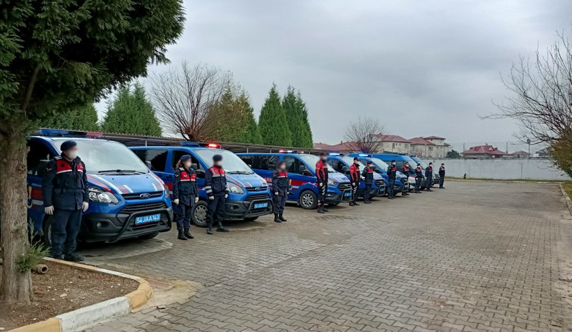 Akyazı'daki dev operasyonda 11 kişi tutuklandı