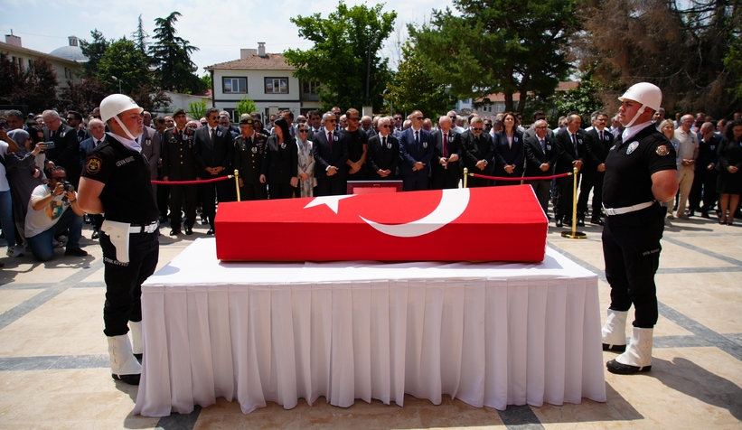 akyazi-eski-kaymakami-erdogan-beypinar-a-son-gorevywu1qu5iwf