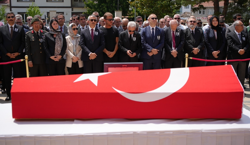 akyazi-eski-kaymakami-erdogan-beypinar-a-son-gorevywu1qu5iwf