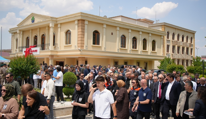 akyazi-eski-kaymakami-erdogan-beypinar-a-son-gorevywu1qu5iwf