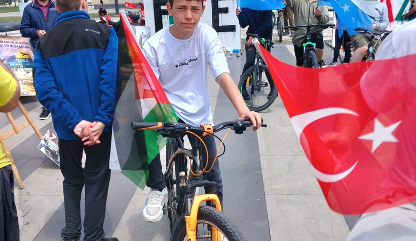 akyazi-filistin-ve-gazze-icin-3-gun-ayaktaydiqtd1u3nxrt
