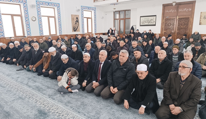 Akyazı Güneş Camii ibadete açıldı