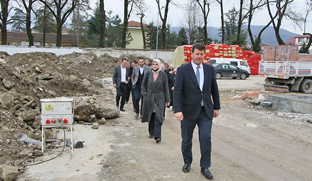 akyazi-hizmetin-en-guzelini-hak-ediyorukfvwfixah