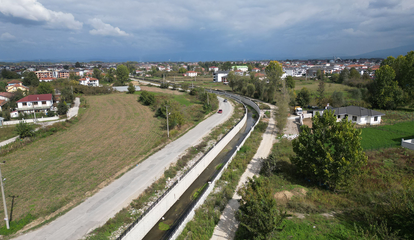 akyazi-karacasu-deresi-nde-calismalar-basladibzhpqtj1m3