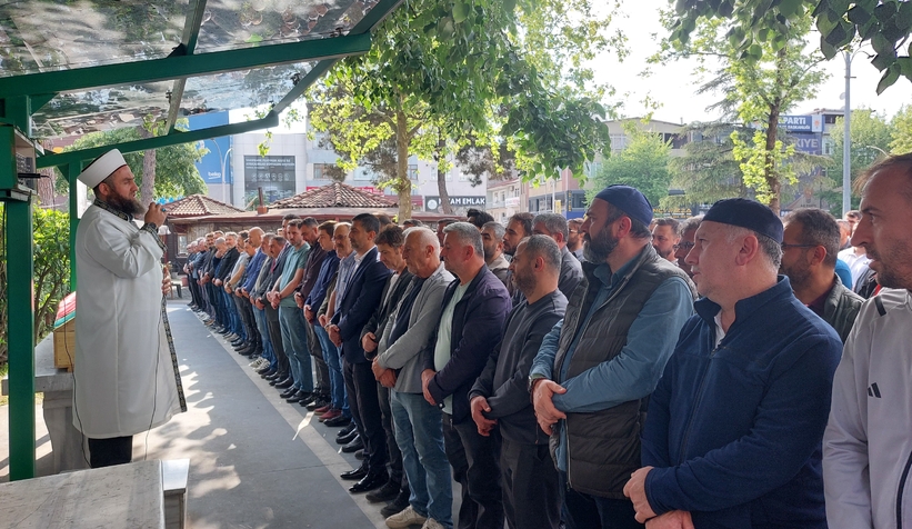 akyazi-mudur-bulent-gunduz-u-gozyaslariyla-ugurladiztdnsvdkng
