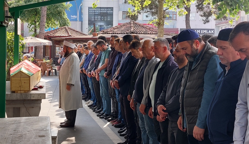 akyazi-mudur-bulent-gunduz-u-gozyaslariyla-ugurladiztdnsvdkng