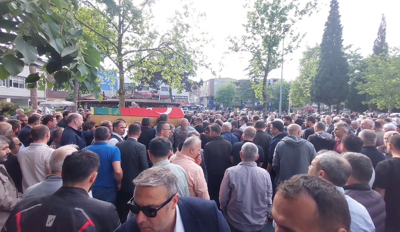akyazi-mudur-bulent-gunduz-u-gozyaslariyla-ugurladiztdnsvdkng