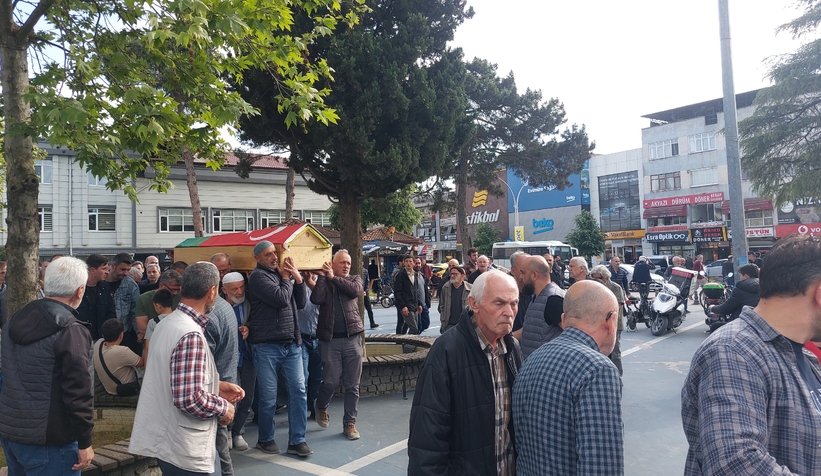 akyazi-mudur-bulent-gunduz-u-gozyaslariyla-ugurladiztdnsvdkng