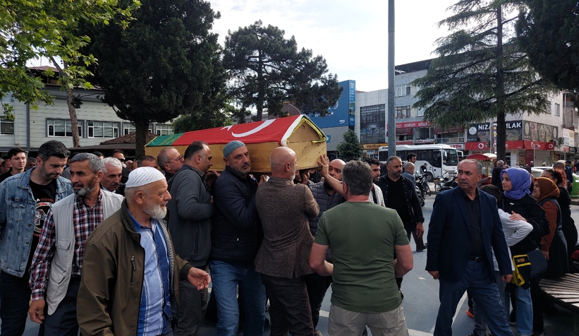 akyazi-mudur-bulent-gunduz-u-gozyaslariyla-ugurladiztdnsvdkng