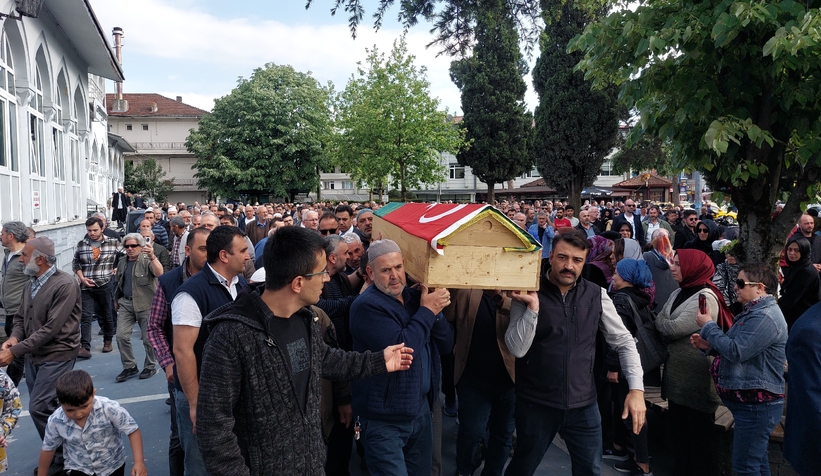 akyazi-mudur-bulent-gunduz-u-gozyaslariyla-ugurladiztdnsvdkng