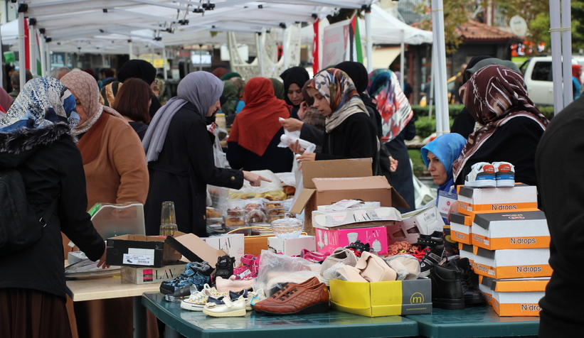 Akyazı Müftülüğü'nden Gazze için yardım kermesi