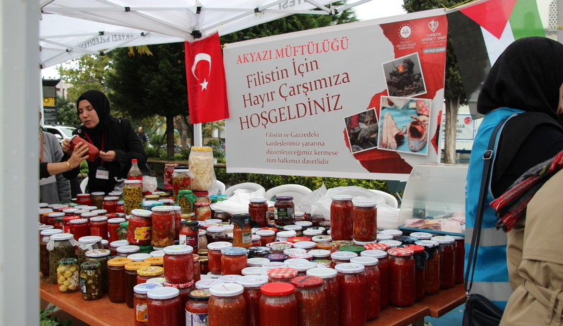 Akyazı Müftülüğü'nden Gazze için yardım kermesi