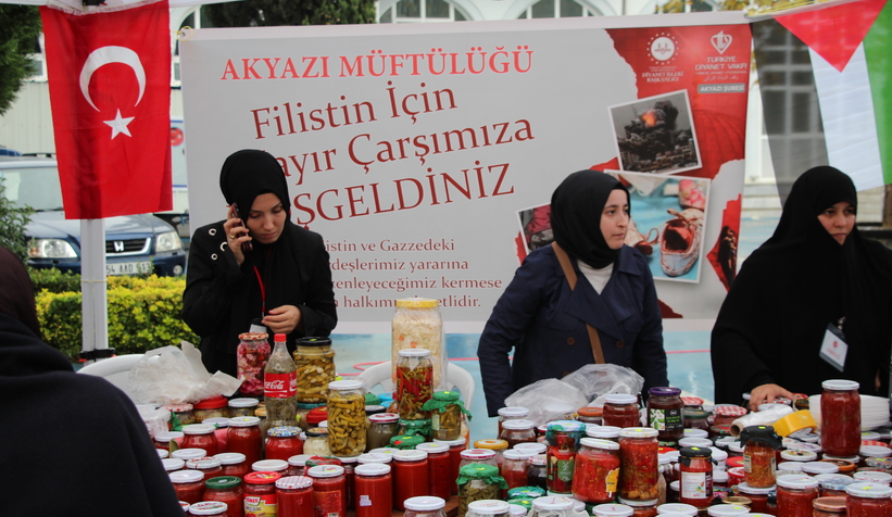 Akyazı Müftülüğü'nden Gazze için yardım kermesi