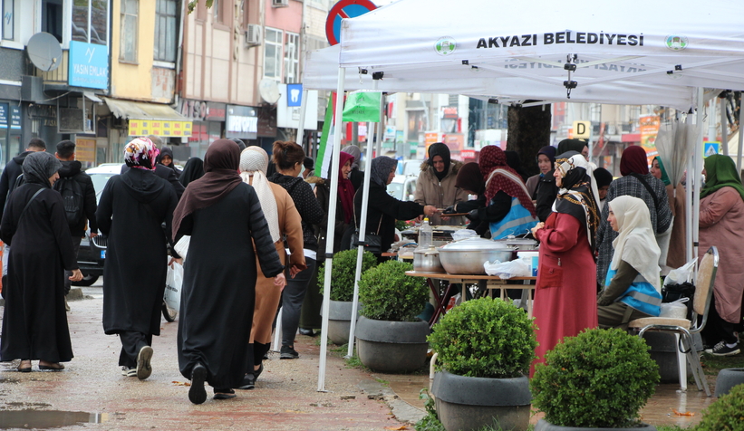 Akyazı Müftülüğü'nden Gazze için yardım kermesi