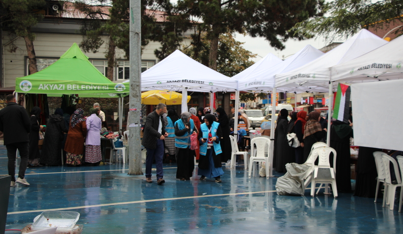Akyazı Müftülüğü'nden Gazze için yardım kermesi