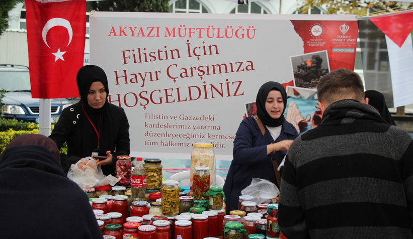 Akyazı Müftülüğü'nden Gazze için yardım kermesi
