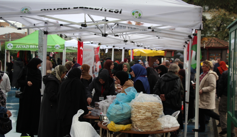 Akyazı Müftülüğü'nden Gazze için yardım kermesi