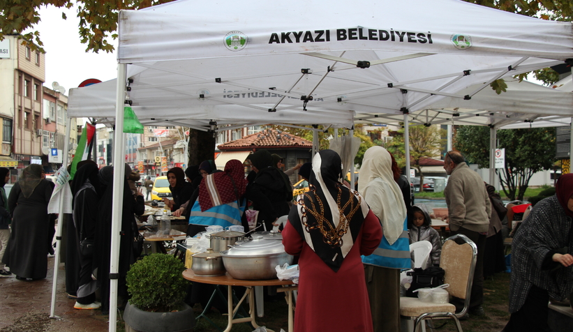 Akyazı Müftülüğü'nden Gazze için yardım kermesi