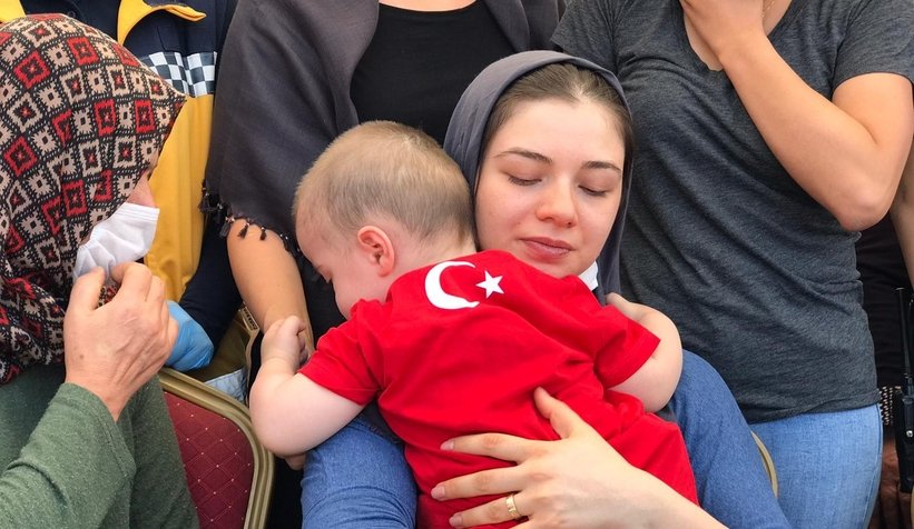 Akyazı'nın damadı şehit pilot son yolculuğuna uğurlandı