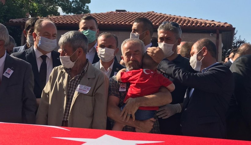 Akyazı'nın damadı şehit pilot son yolculuğuna uğurlandı