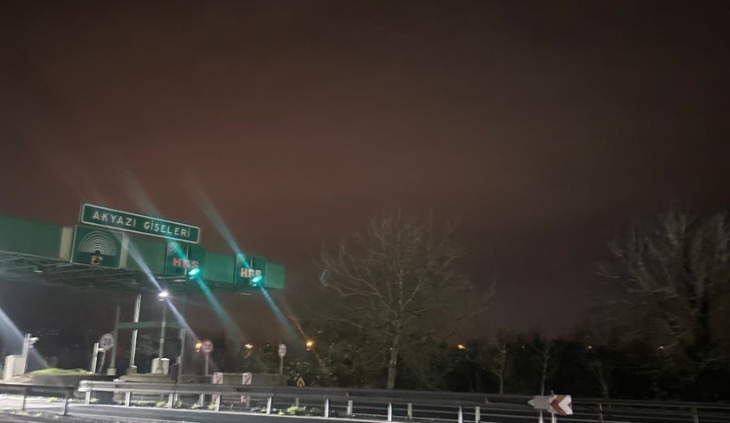 akyazi-otogara-girmeyen-ylcu-otobusu-genc-kizi-gece-vakti-giselerde-indirdinug1r1owtw