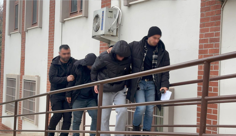 akyazi-polisinden-uyusturucu-operasyonuk09bzm0xnm