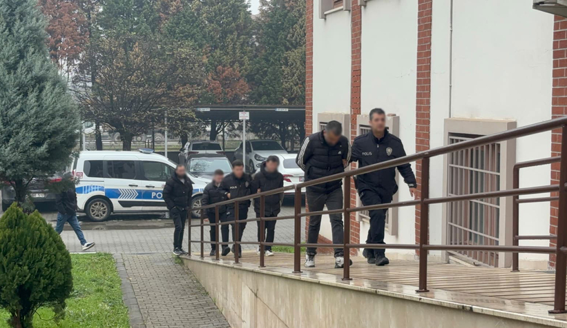 akyazi-polisinden-uyusturucu-operasyonuk09bzm0xnm