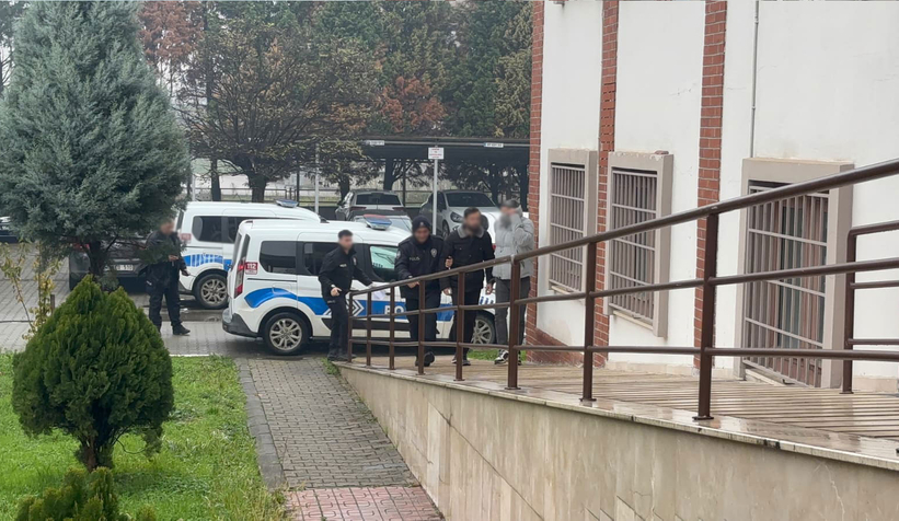 akyazi-polisinden-uyusturucu-operasyonuk09bzm0xnm