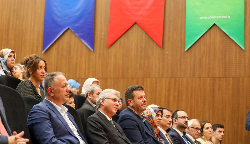 akyazi-sgmde-yilsonu-programi-coskususvbezepzml